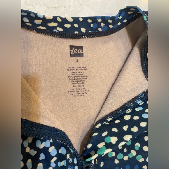 Tea Collection Swimsuit 3T - Picture 3 of 3